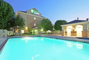 Holiday Inn Express Hotel and Suites DFW-Grapevine, an IHG Hotel